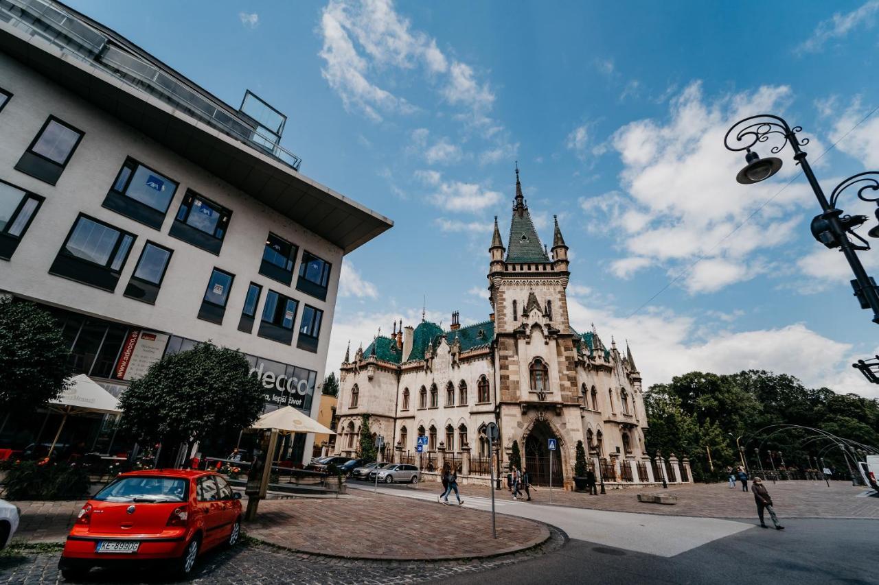 Ah Skynight Puskinova Kosice Exterior photo