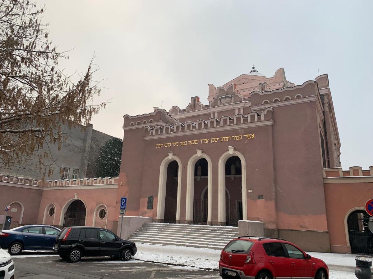 Ah Skynight Puskinova Kosice Exterior photo